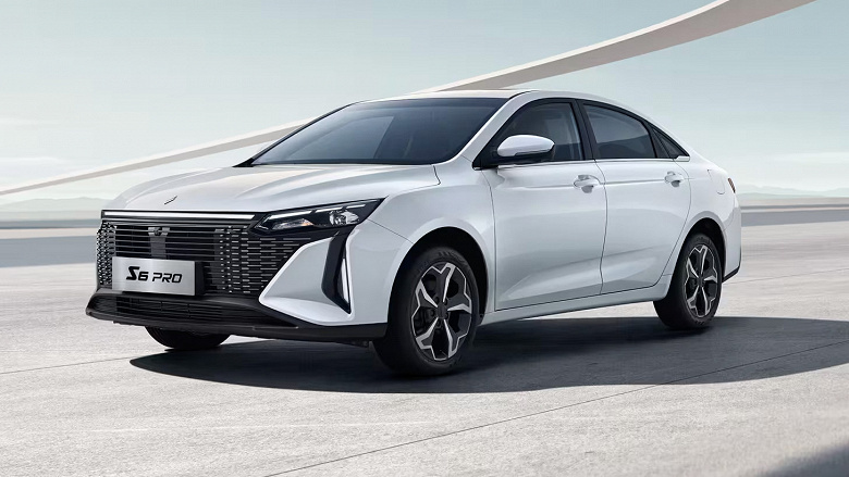 Самый дешёвый китайский кроссовер в России уже не такой дешевый: скидки на Livan X3 Pro, Livan S6 Pro и Livan X6 Pro отменены